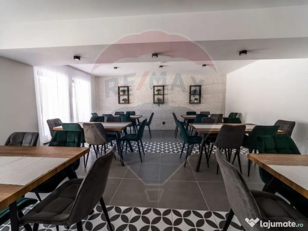 Vanzare 2 Cabane Lux Muntele Baisorii, Afacere la cheie, ...