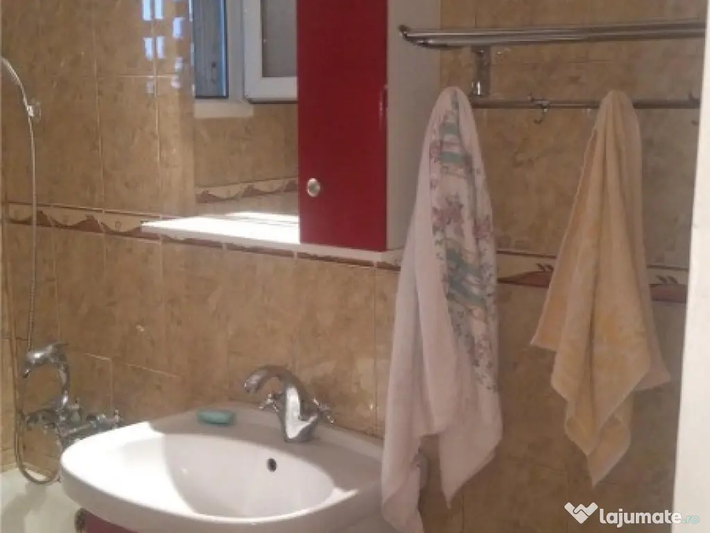 Garsoniera zona Vatra Luminoasa