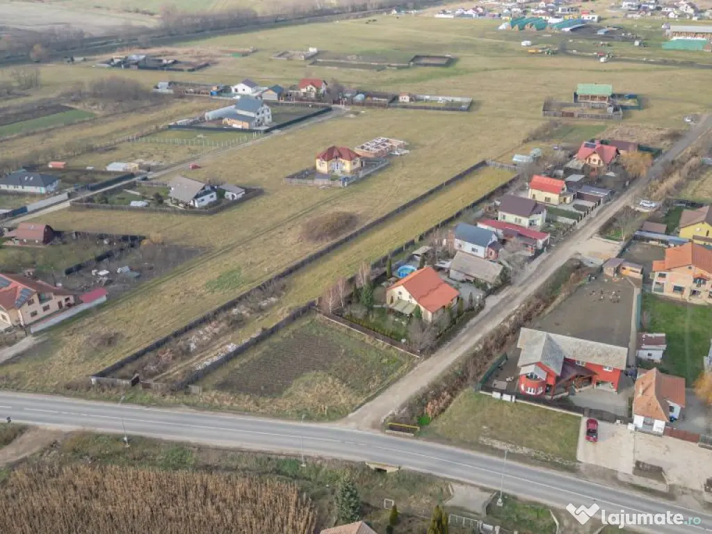 Două Loturi Alăturate de 500 mp Disponibile în Bod, St... 