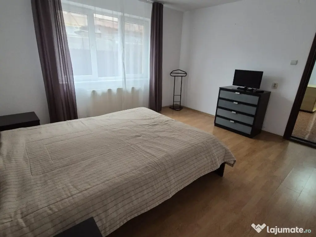 Apartament 3 camere zona Salajan , Ozana ,1 Decembrie 1918