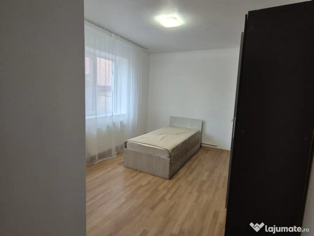 Apartament 3 camere zona Salajan , Ozana ,1 Decembrie 1918