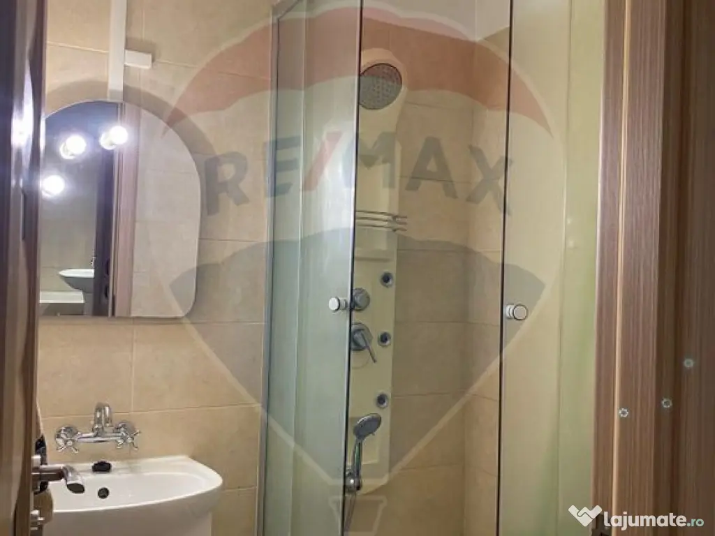 Apartament 3 camere, spatios, zona Alfa 