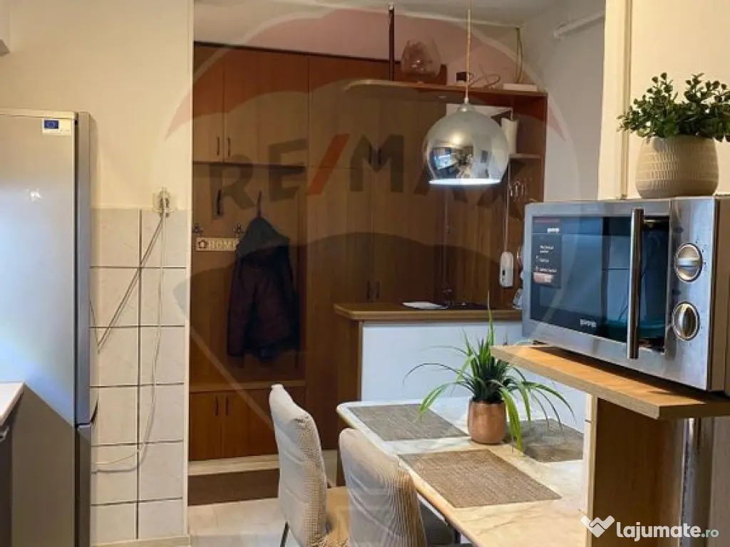 Apartament 3 camere, spatios, zona Alfa 