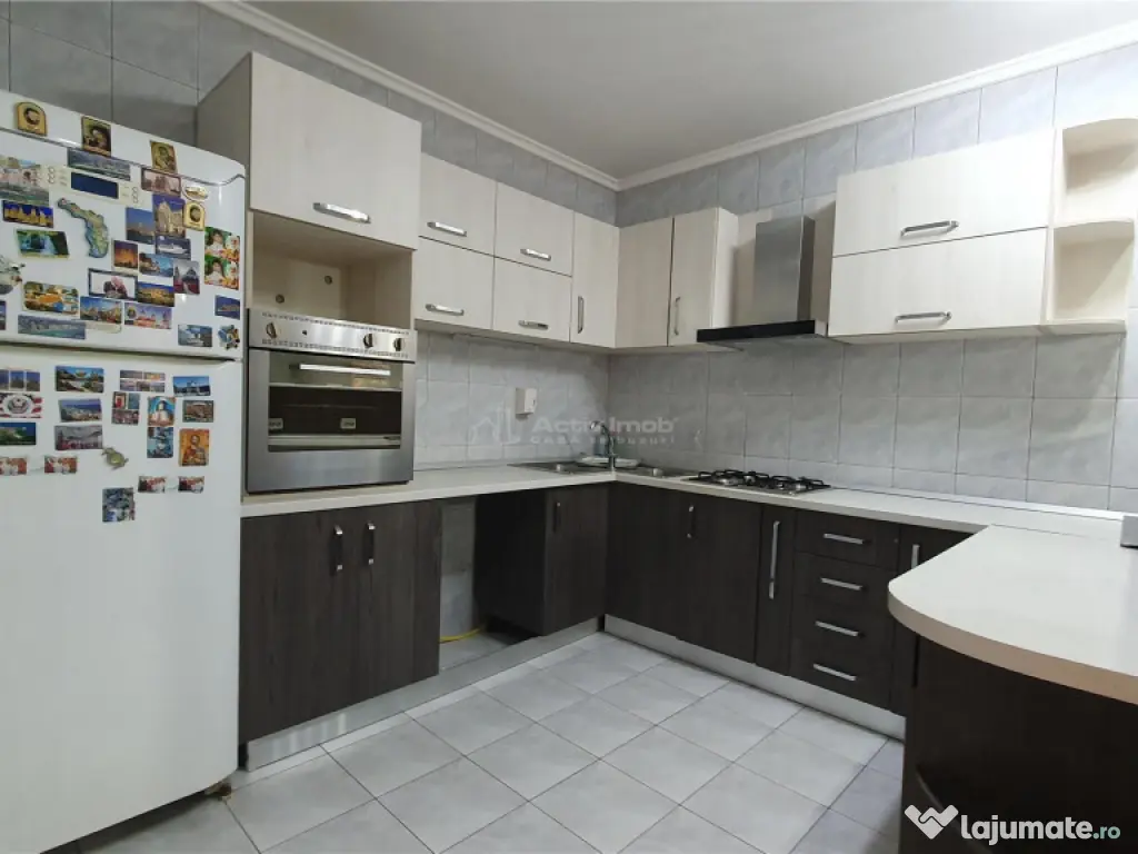 Casa individuala - 500 mp utili - 800 mp teren - Burdujeni