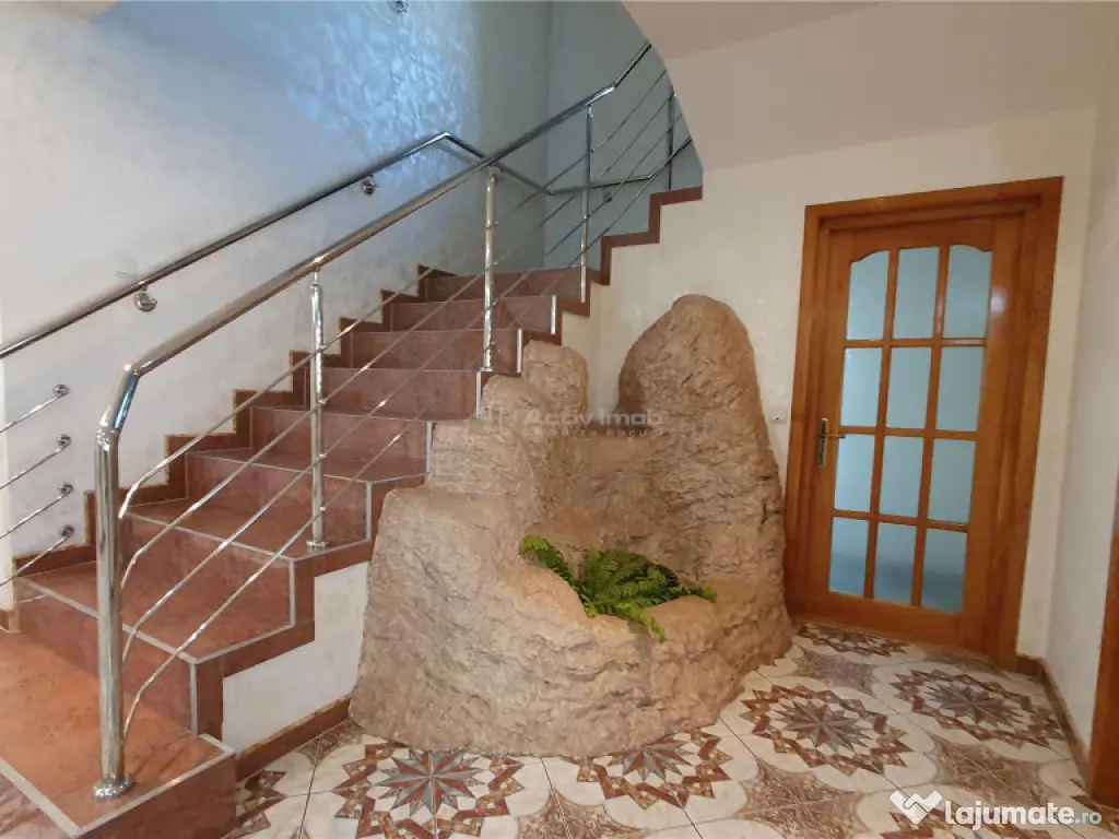 Casa individuala - 500 mp utili - 800 mp teren - Burdujeni