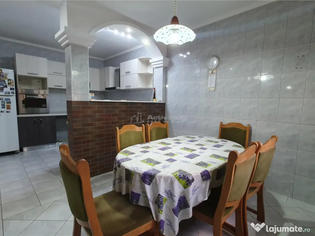 Casa individuala - 500 mp utili - 800 mp teren - Burdujeni