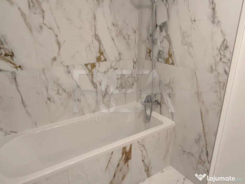 Apartament 3 camere de Inchiriat 