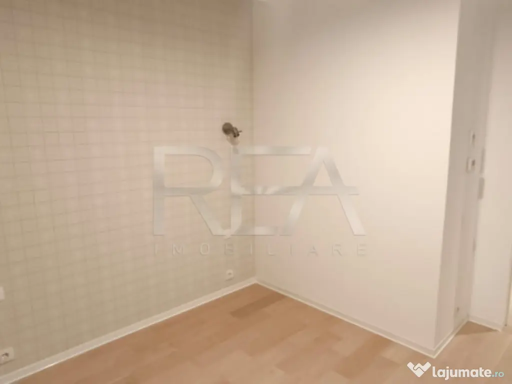 Apartament 3 camere de Inchiriat 