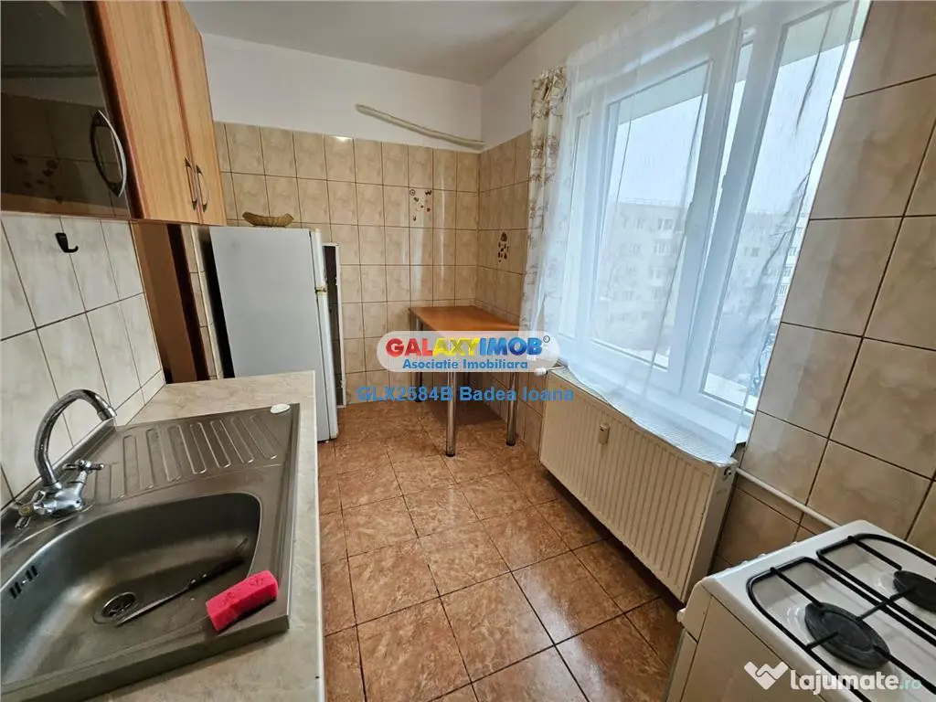 Garsoniera decomandata, bloc 1984 mixt - Dristor