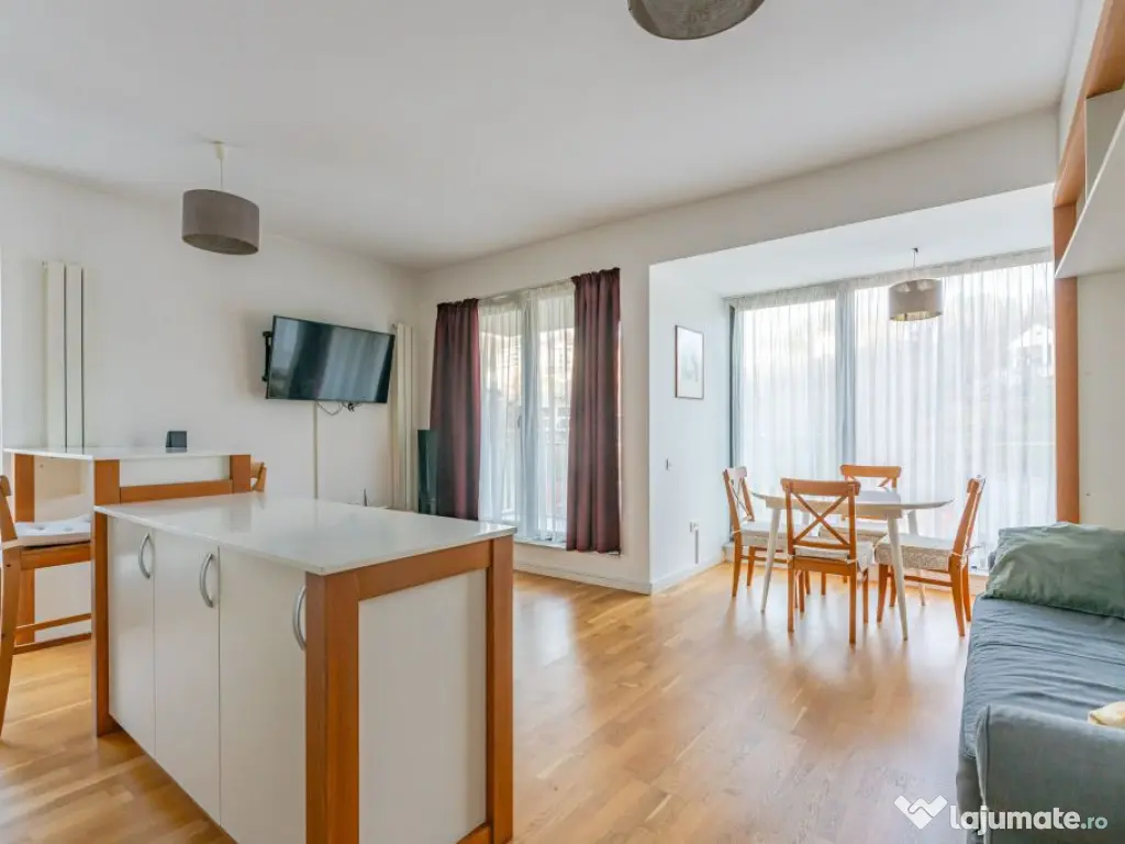 Apartament 2 Camere de Închiriat – Zona Șchei, Parcar... 