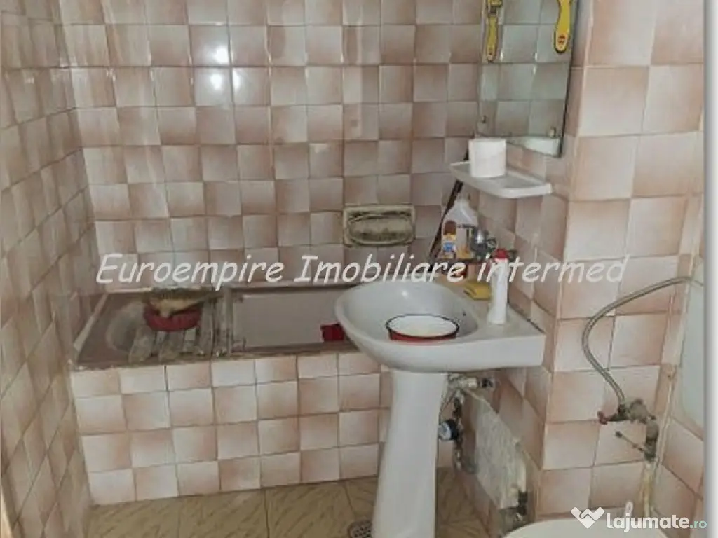 Apartament 3 camere decomandate Inel 2 