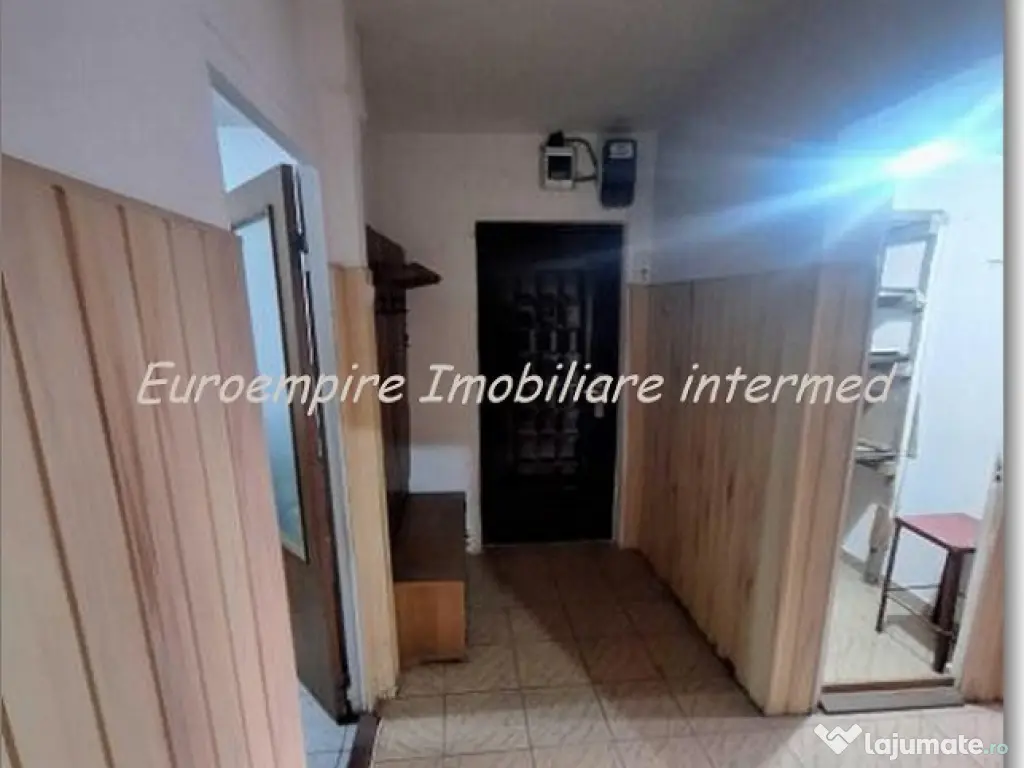 Apartament 3 camere decomandate Inel 2 