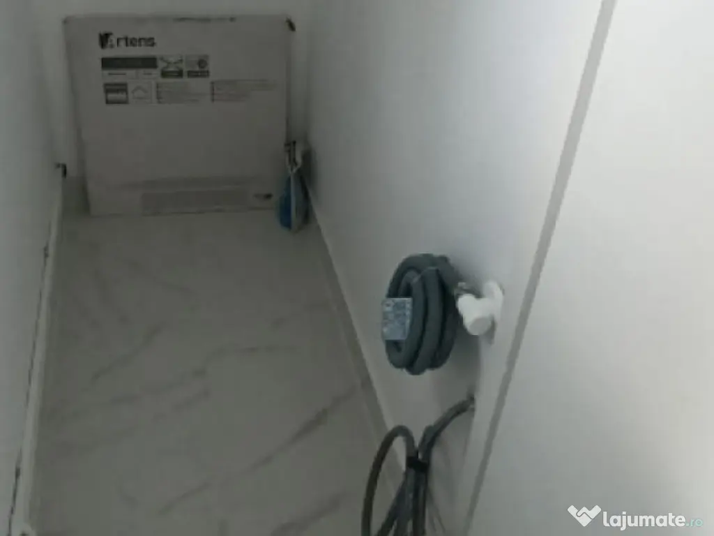 Apartament 2 camere decomandate zona Astra 