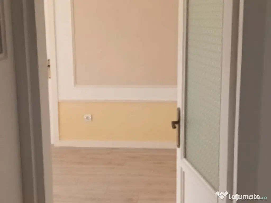 Apartament 2 camere decomandate zona Astra 