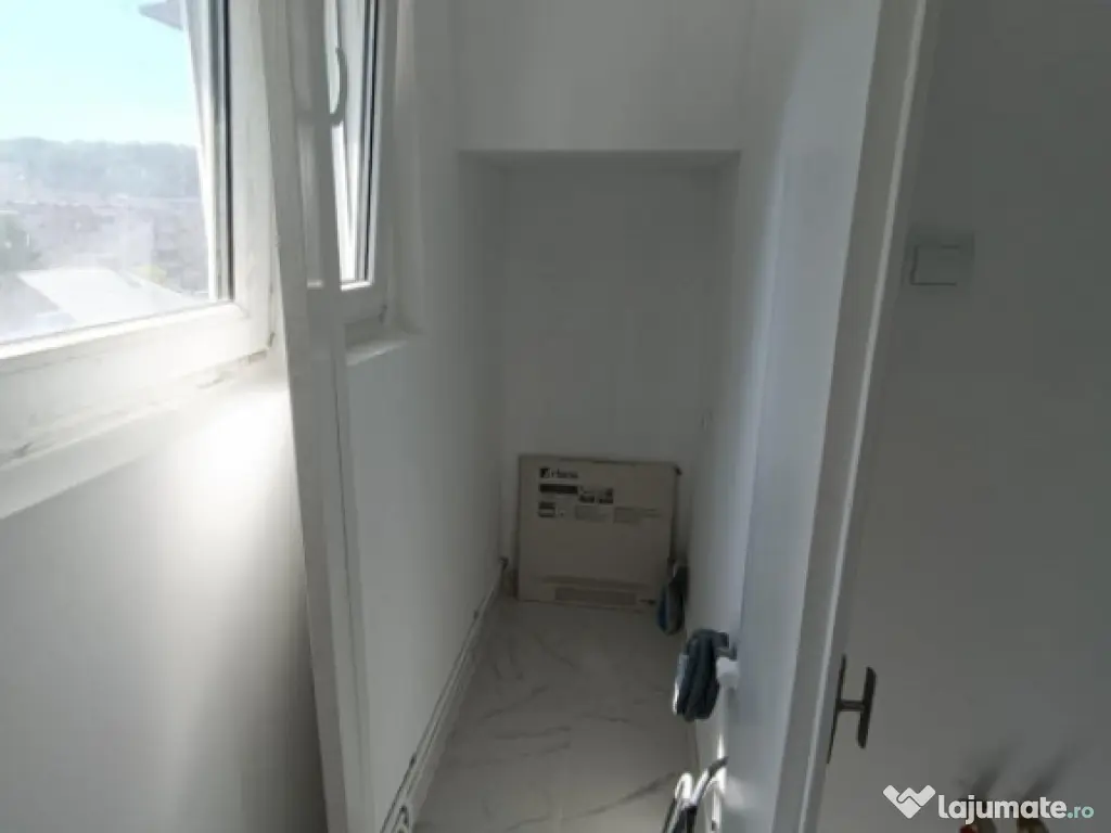 Apartament 2 camere decomandate zona Astra 