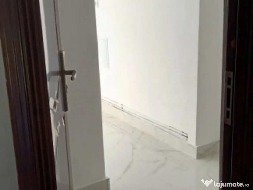 Apartament 2 camere decomandate zona Astra 