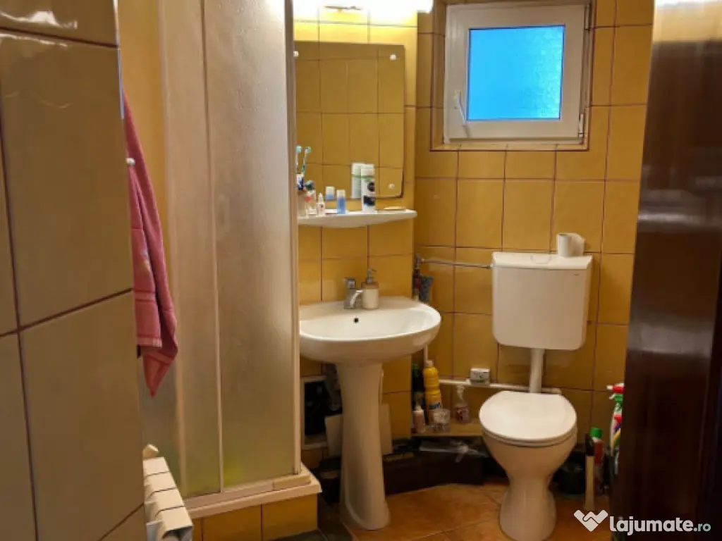 Vând artament 2 camere foarte aproape de plajă –Bulevard 