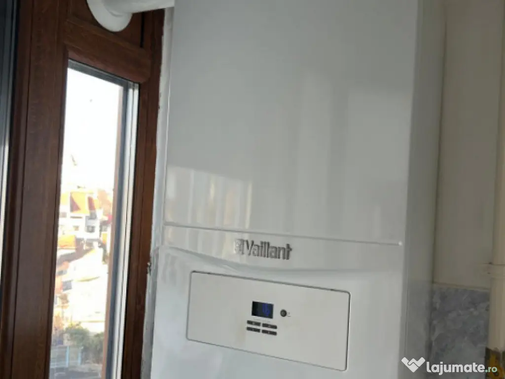 Vând artament 2 camere foarte aproape de plajă –Bulevard 