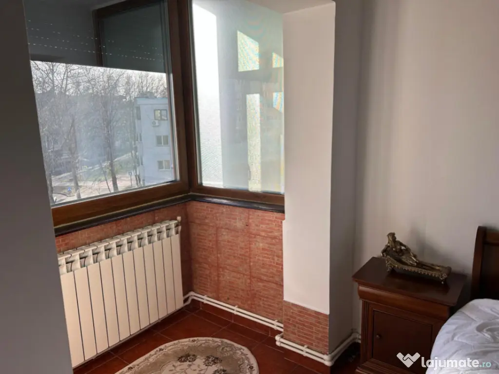 Vând artament 2 camere foarte aproape de plajă –Bulevard 