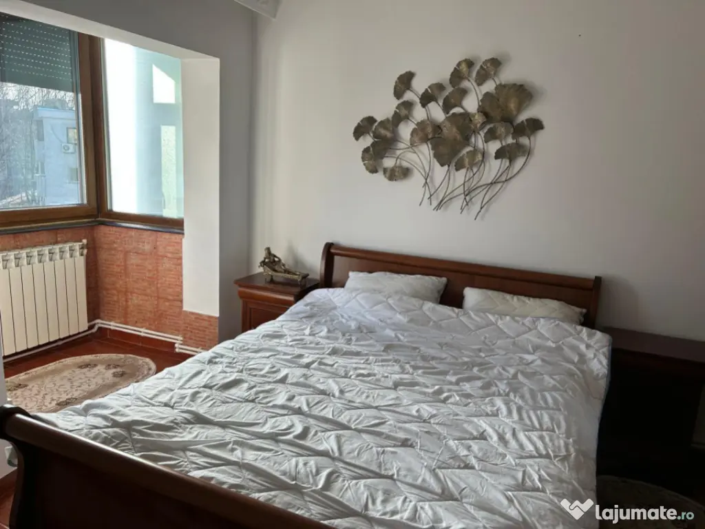 Vând artament 2 camere foarte aproape de plajă –Bulevard 