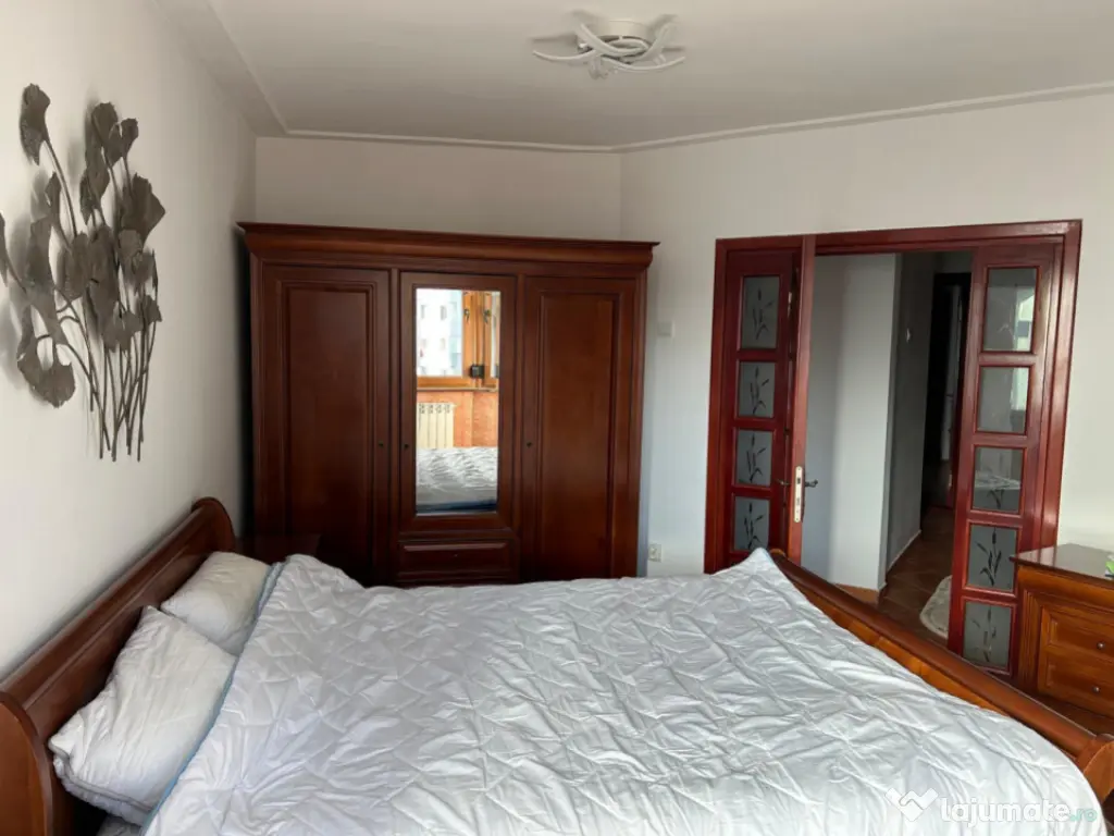 Vând artament 2 camere foarte aproape de plajă –Bulevard 