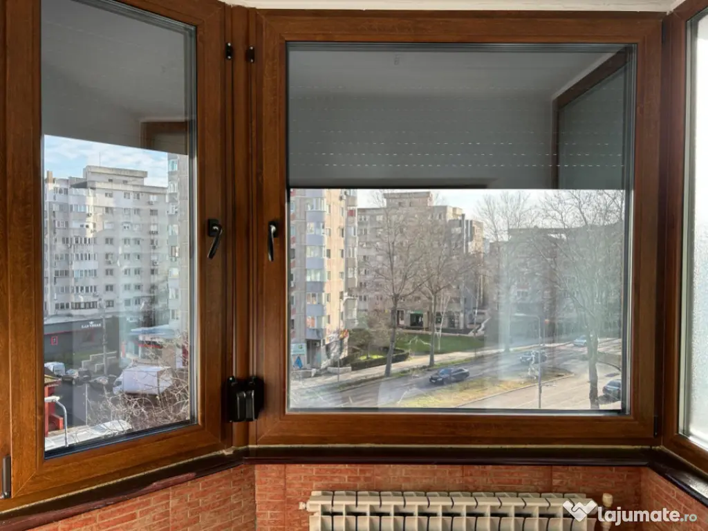 Vând artament 2 camere foarte aproape de plajă –Bulevard 