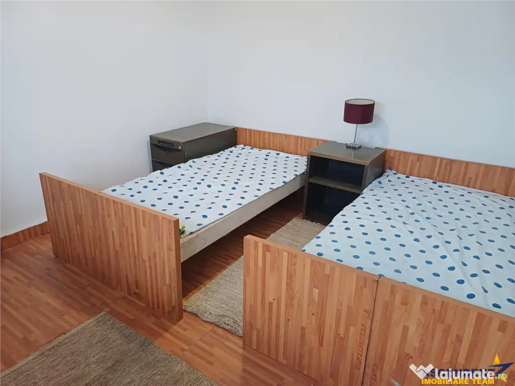 Casa si pentru cazare muncitori in zona parcului industrial