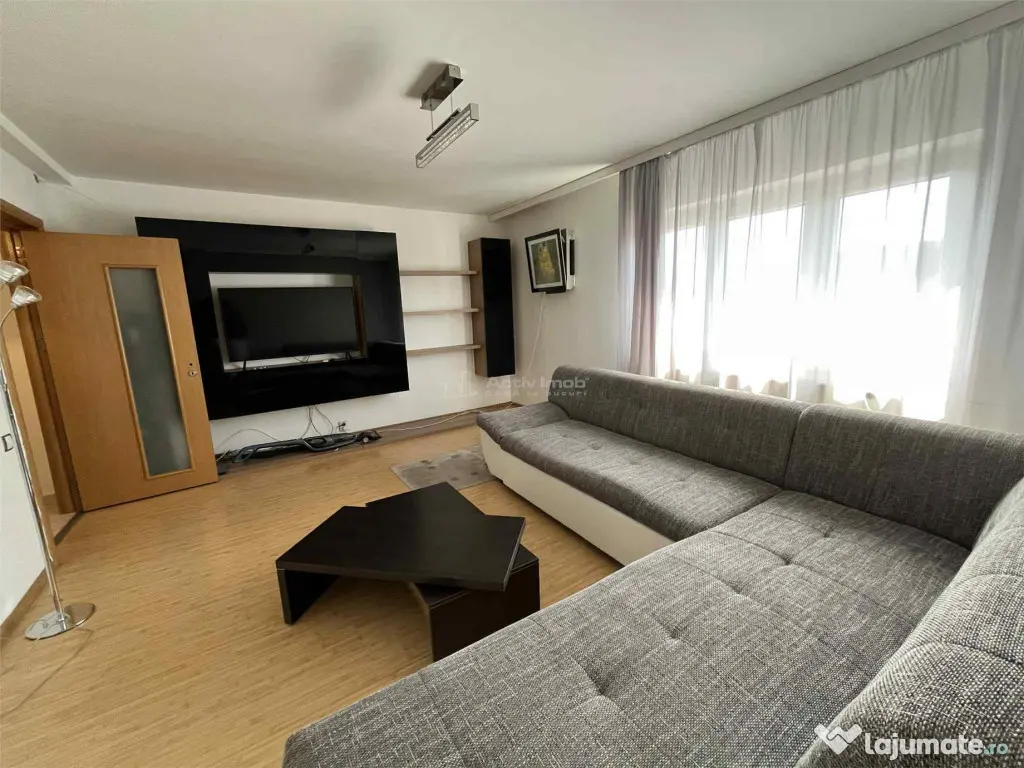 Apartament 3 camere - spatios - decomandat - Novaci - 5 min 