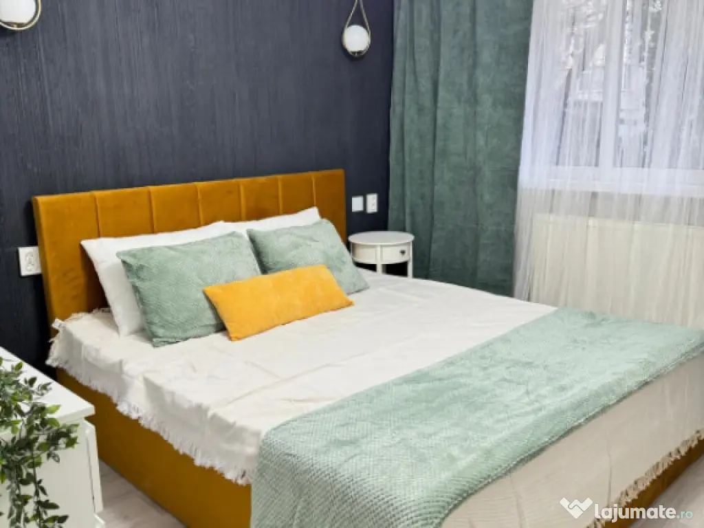 - Totul Nou!!! Ap. 3 camere decomandat, Dorobantilor, parter