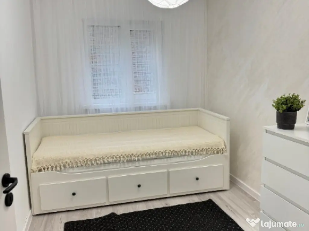 - Totul Nou!!! Ap. 3 camere decomandat, Dorobantilor, parter