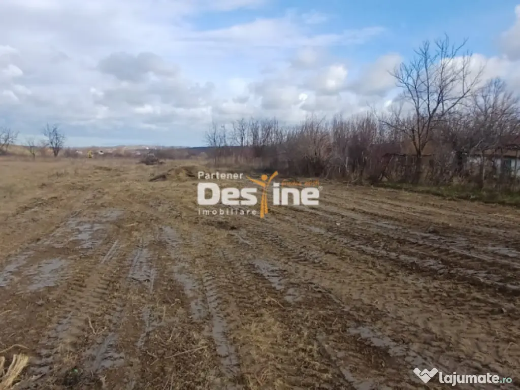 Teren intravilan 1925 mp cu certificat de urbanism si utilit 