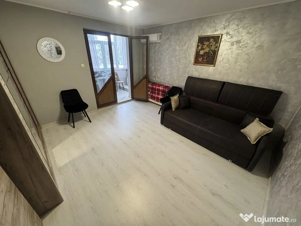 Garsonieră / Studio zona Far