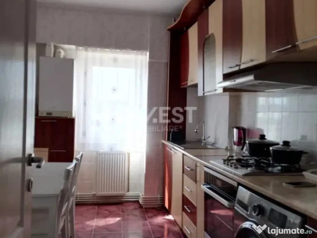 Apartament de vanzare, 3 camere, zona Pacurari- Scoala Elena 