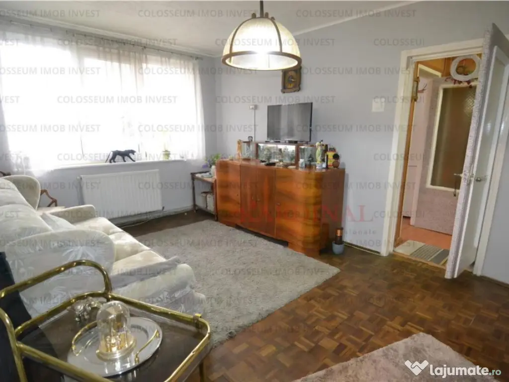 Apartament 3 camere, decomandat - zona Astra 