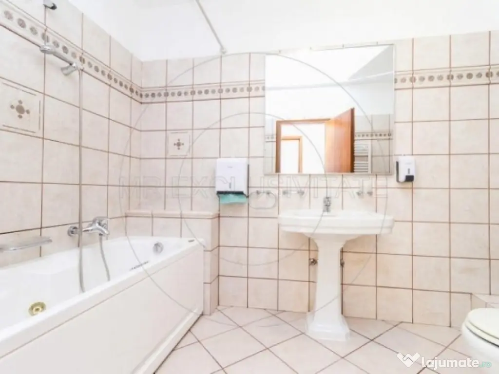 Inchiriez spatiu de birouri, zona Aviatorilor, 125mp, 1.875euro