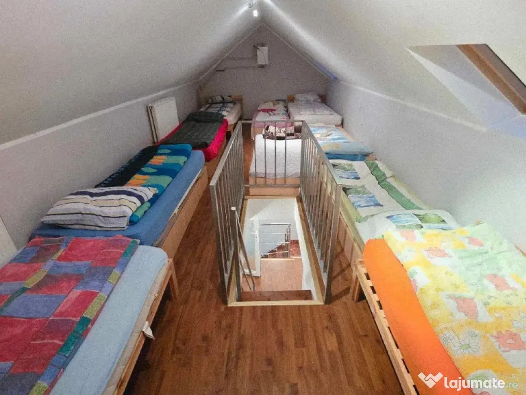 Casa/Pensiune,doua imobile „intr-unul singur” de vanzare, Valea Bratcu 