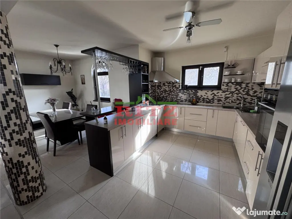 Vila moderna, finisaje premium, Ultracentrala!! 