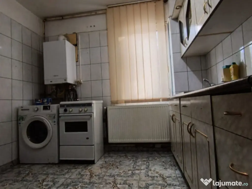 Apartament 2 camere, parter, zona Nord 