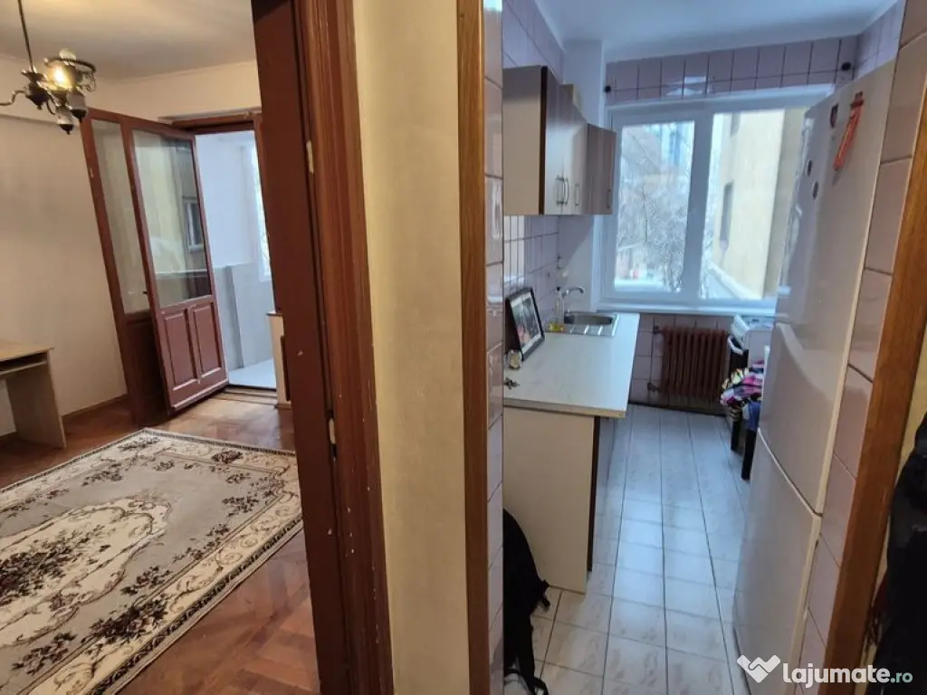 Apartament cu 2 camere - piata Romana 