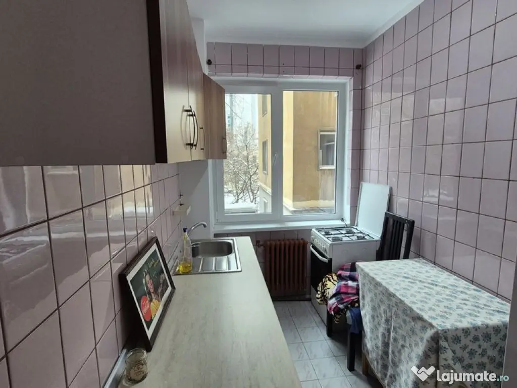Apartament cu 2 camere - piata Romana 