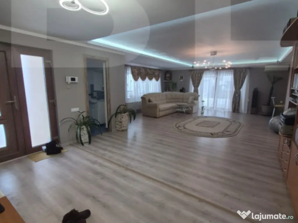 CASA ULTRA LUX ZAVOI DEVA