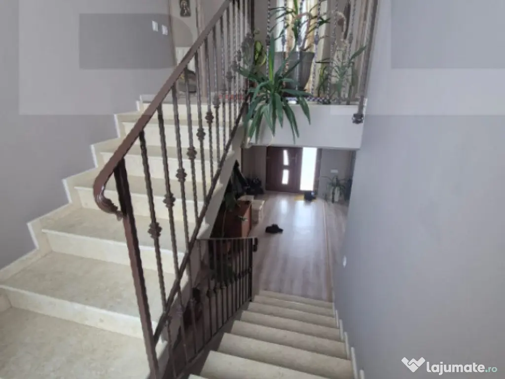 CASA ULTRA LUX ZAVOI DEVA