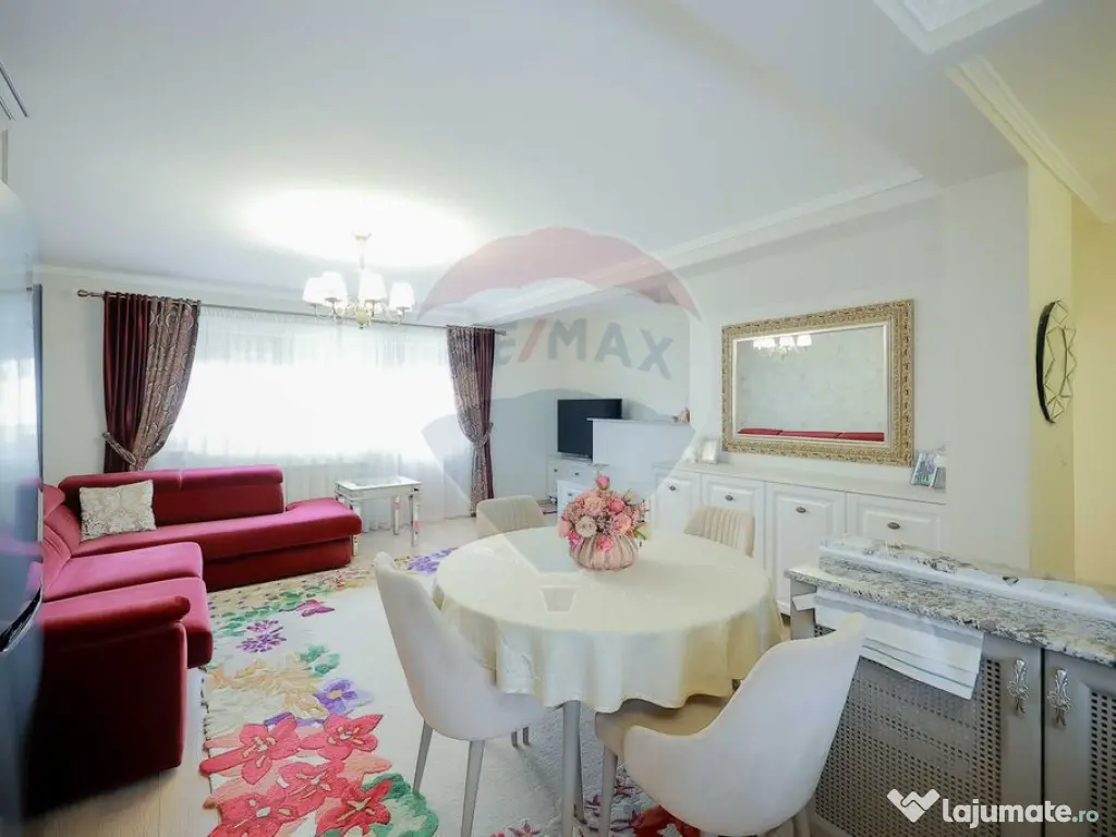 Casă de vânzare cu 4 camere în cartierul Beverly Hills...