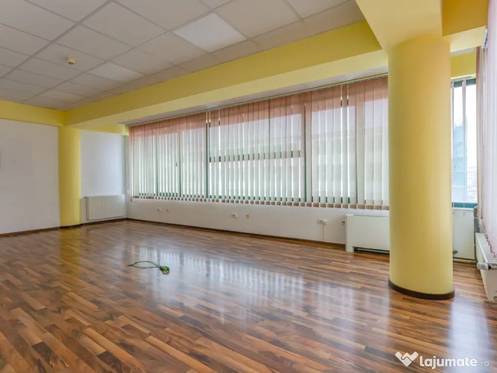 Închiriere spațiu birouri Patria: 194 mp total cu opți... 