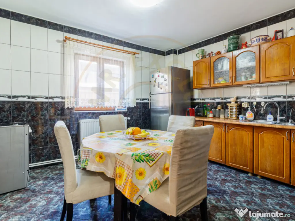 Casa Voluntari 177mp, curte, gata de mutat 