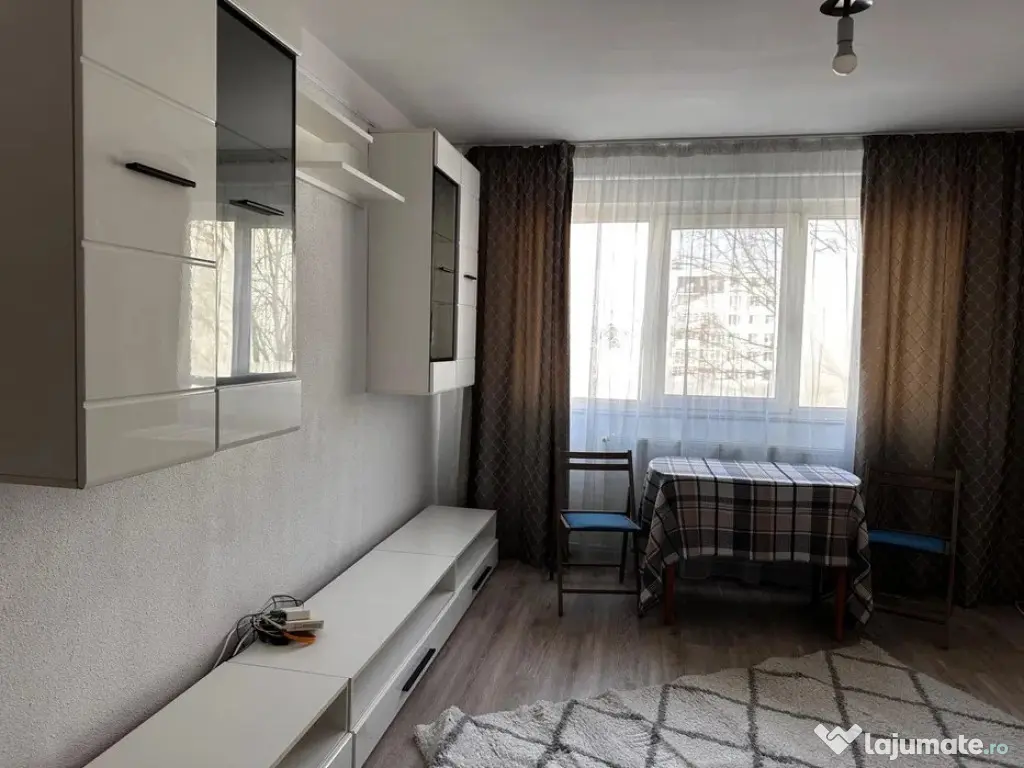 Apartament 2 camere , in Alexandru, 