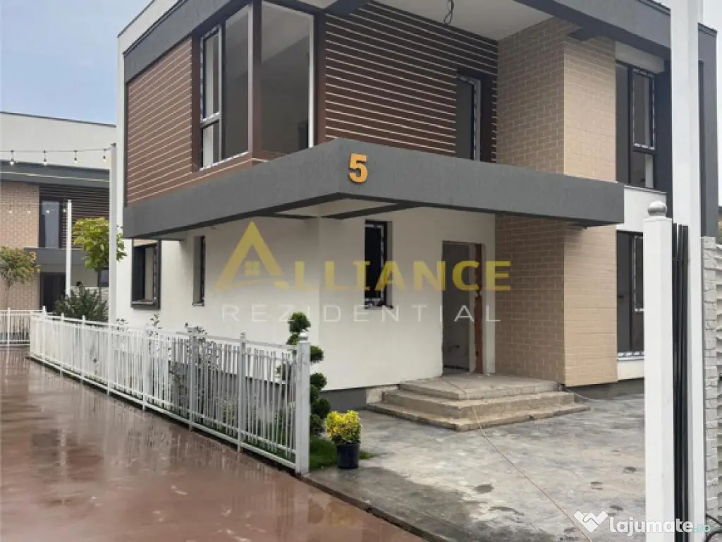 Cel mai deosebit proiect_ansamblu inchis _4 minute pana la s