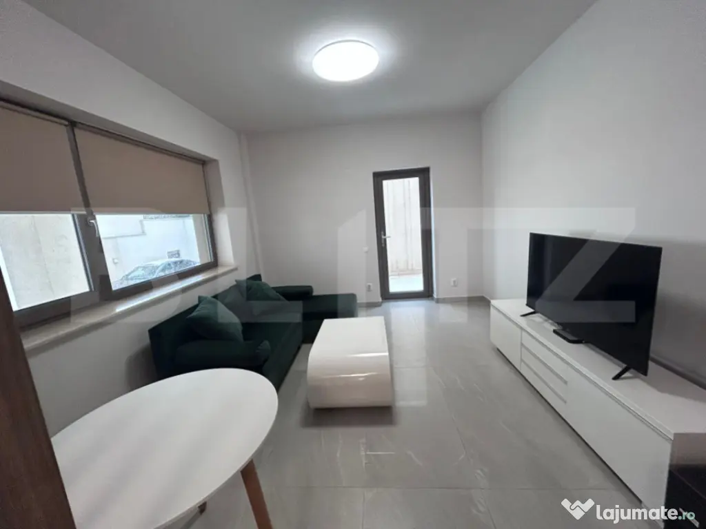 Apartament 2 camere, 54 mp, aer conditionat, parcare privata