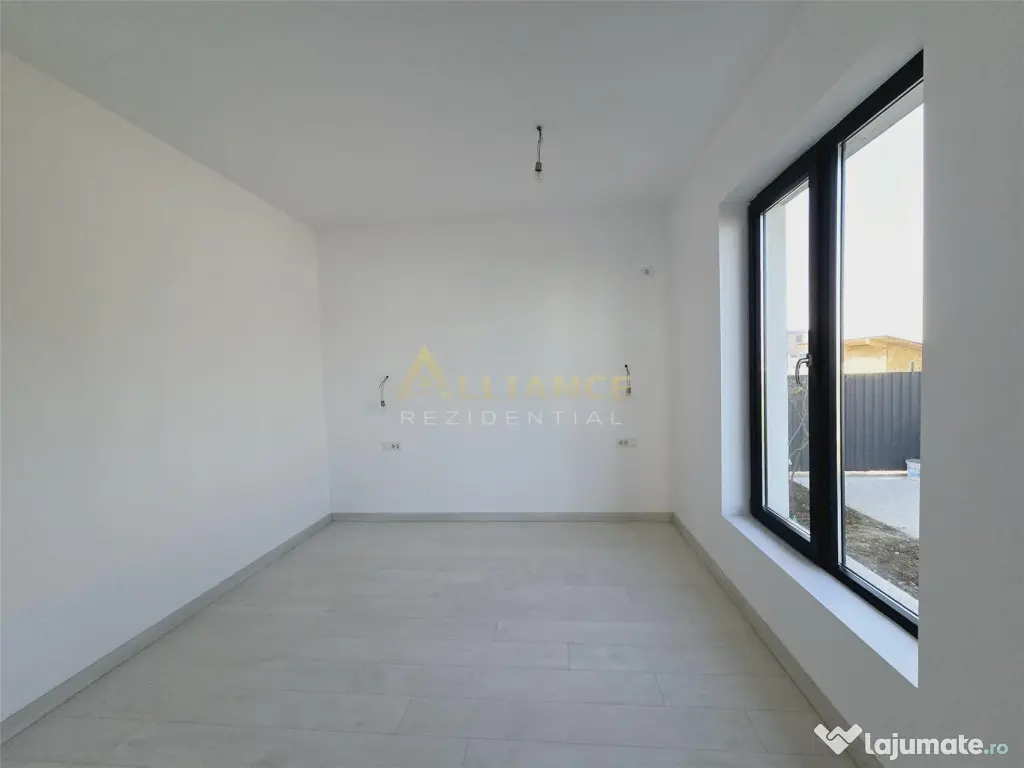 Gata de mutare- 3 camere - 2 bai - pod - beci 