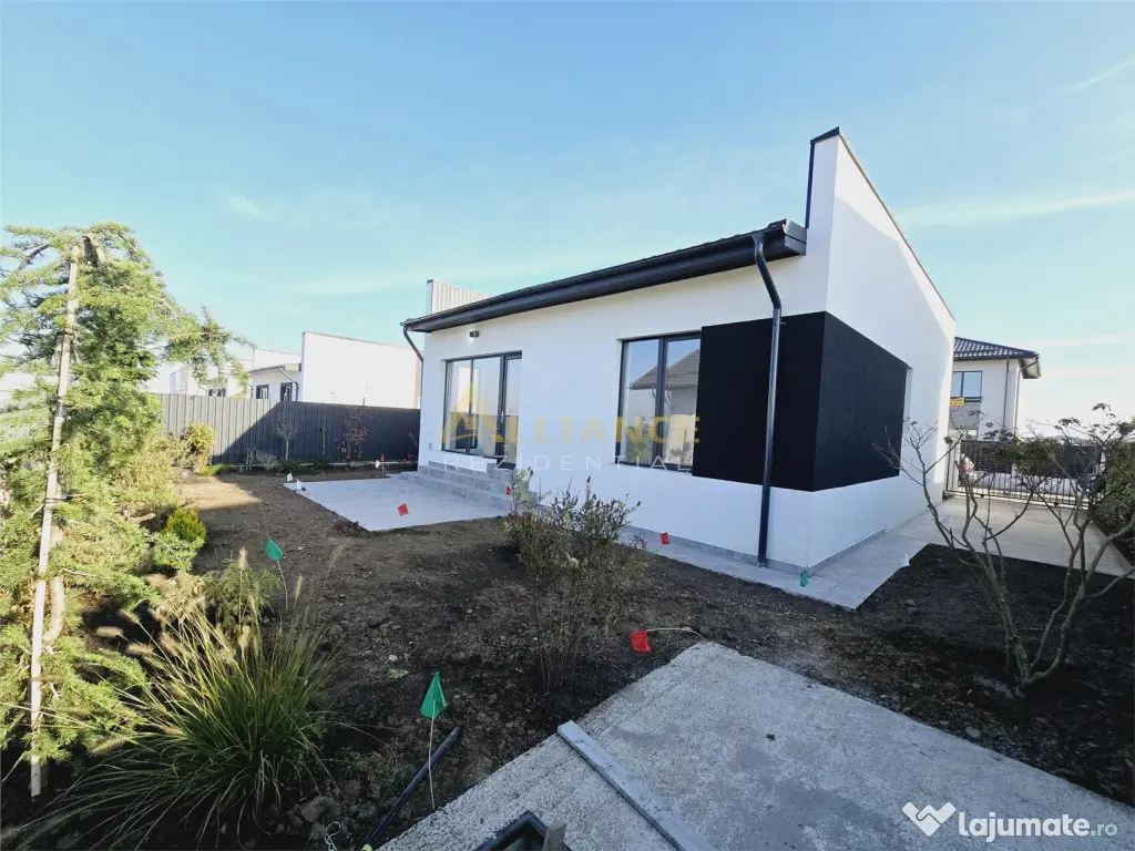 Gata de mutare- 3 camere - 2 bai - pod - beci 